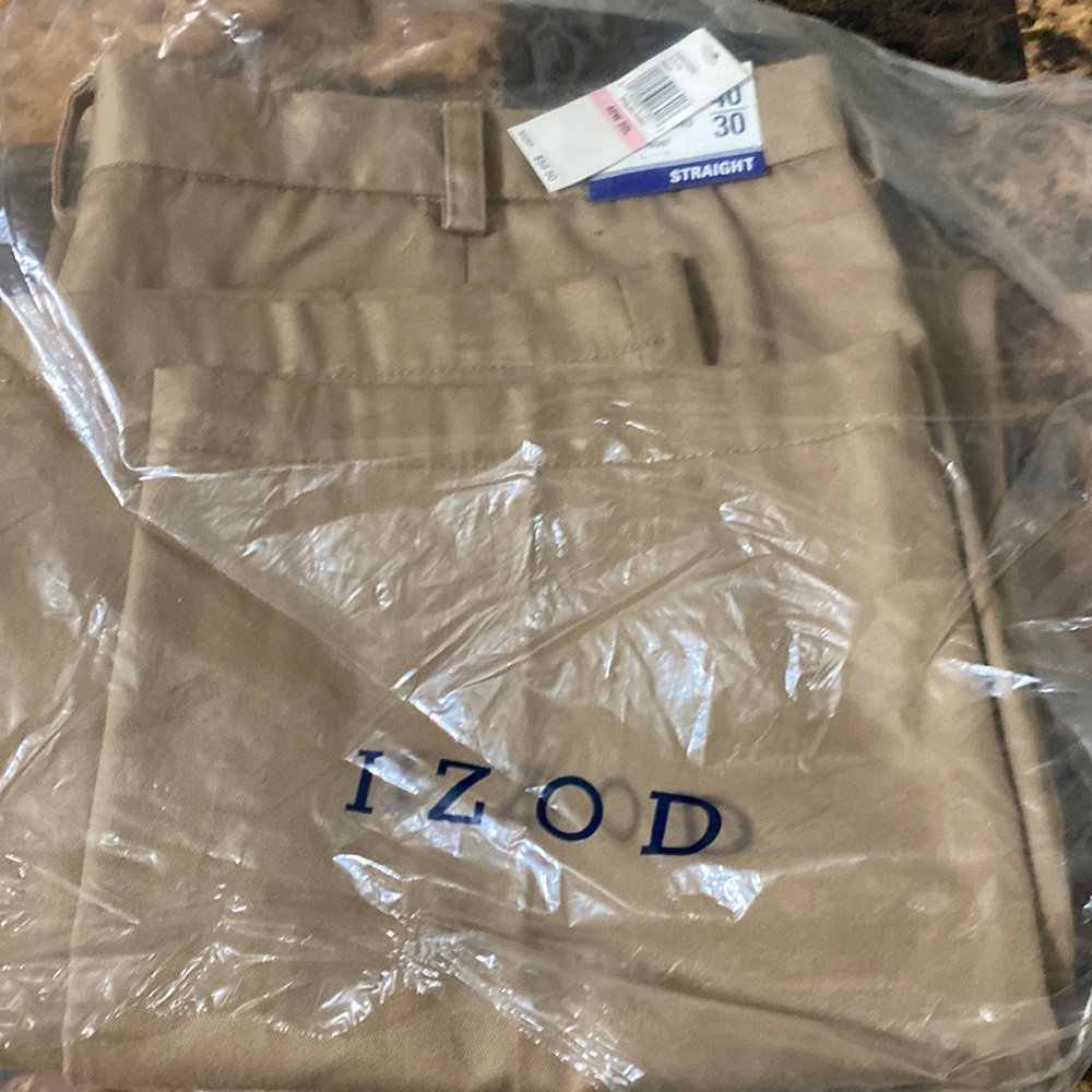 IZod dress pants